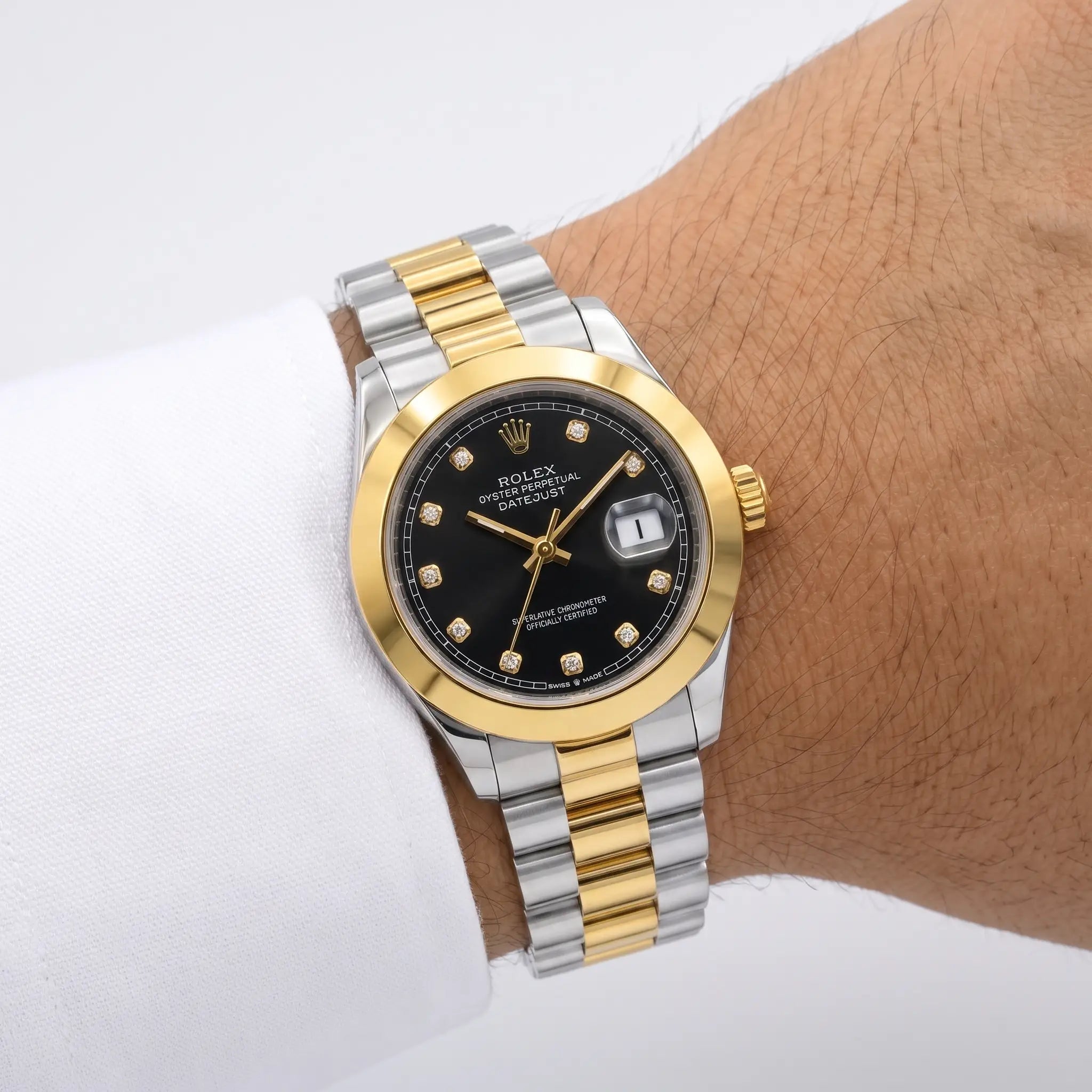Rol-ex Watch – Two-Tone Black Dial